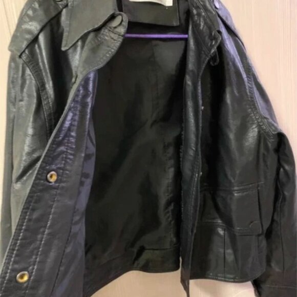Black leather jacket - Picture 2 of 4